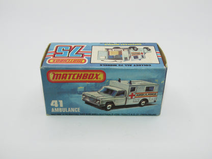 Matchbox Superfast 41C Ambulance PACIFIC Ambulance Unpainted Base