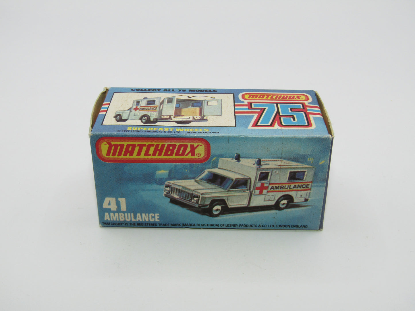 Matchbox Superfast 41C Ambulance PACIFIC Ambulance Unpainted Base