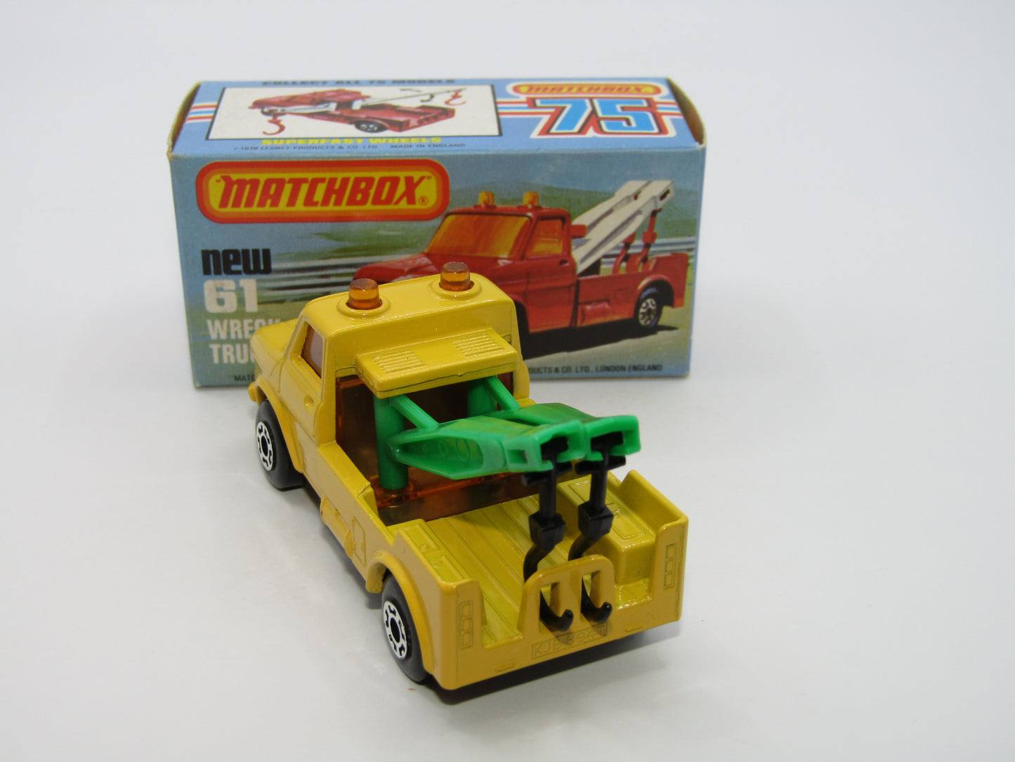 Matchbox Superfast 61B Wreck Truck GREEN Booms Black Hooks UNPAINTED Base