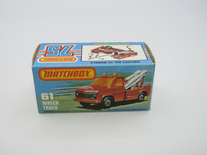 Matchbox Superfast 61B Wreck Truck GREEN Booms BLACK Hooks DARK AMBER Windows