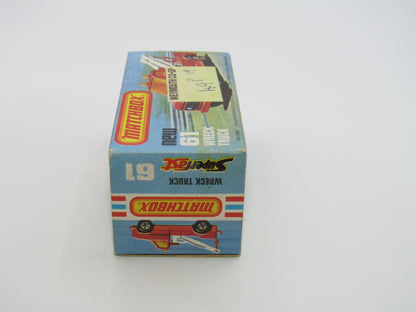 Matchbox Superfast 61B Wreck Truck White Booms Black Hooks Gloss Black Base