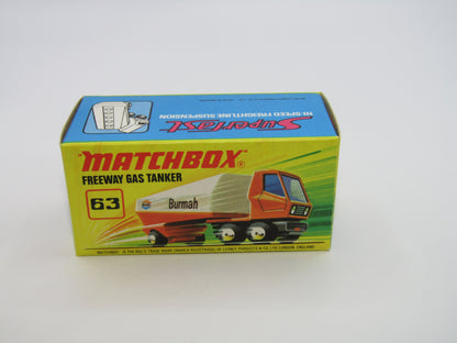 Matchbox Superfast 63B Freeway Gas Tanker Shell RED Windows Yellow Axle Clip