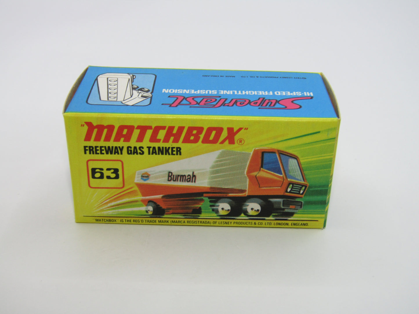 Matchbox Superfast 63B Freeway Gas Tanker - Castrol without Hole to Rear