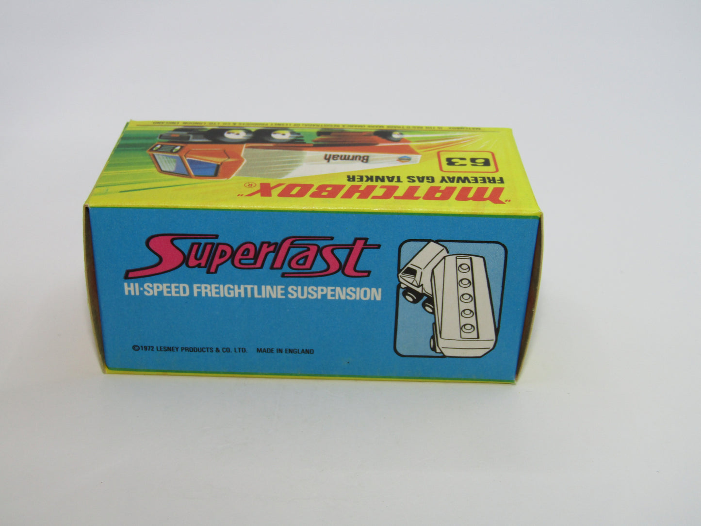 Matchbox Superfast 63B Freeway Gas Tanker - Castrol without Hole to Rear