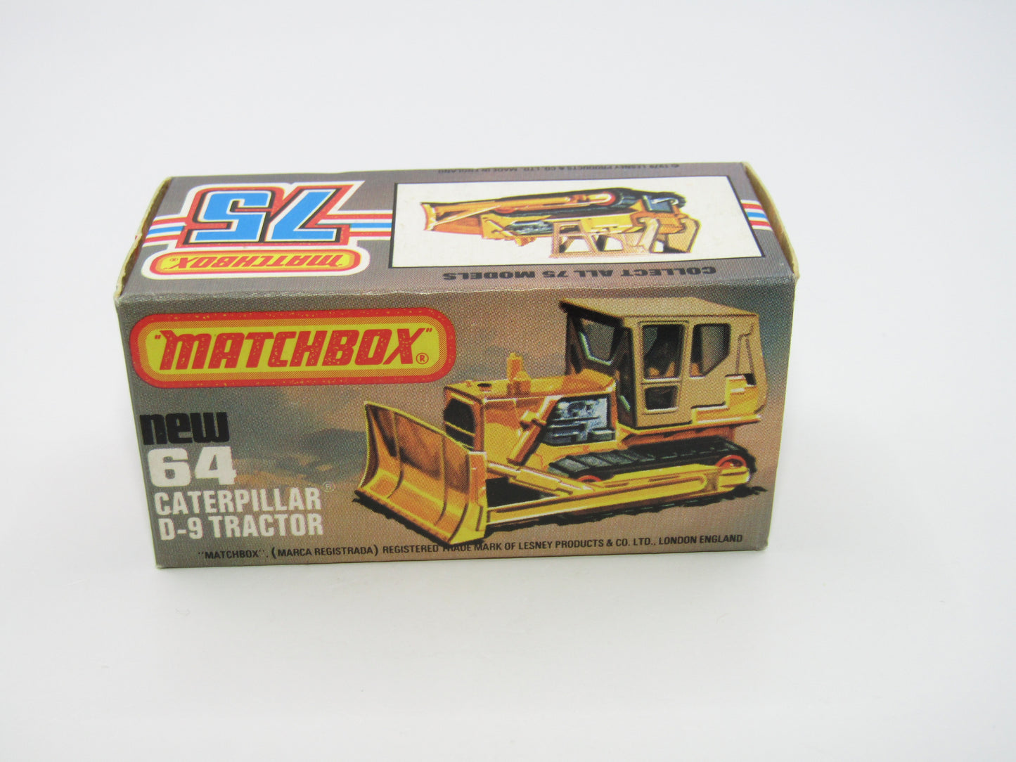 Matchbox Superfast 64D Caterpillar Bulldozer CAT Tampo SILVER BASE Yellow Shovel