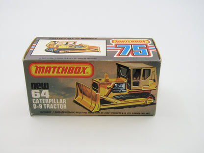 Matchbox Superfast 64D Caterpillar Bulldozer CAT Tampo SILVER BASE Yellow Shovel