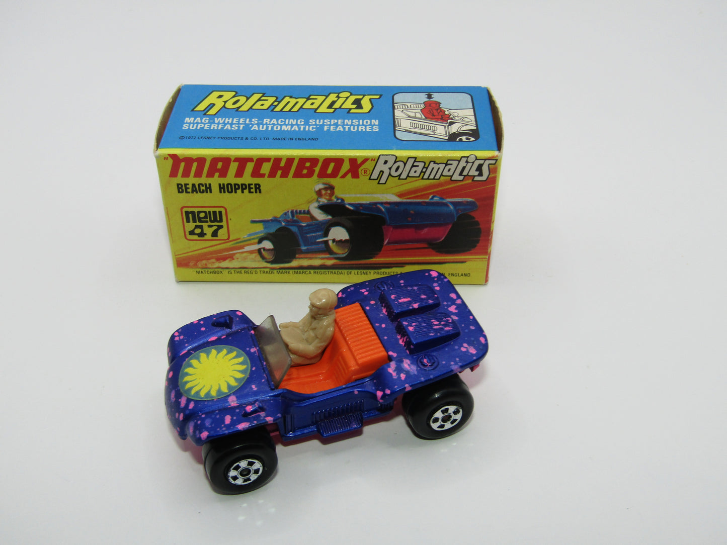 Matchbox Superfast 47B Beach Hopper with WINDSCREEN Light Pink Base