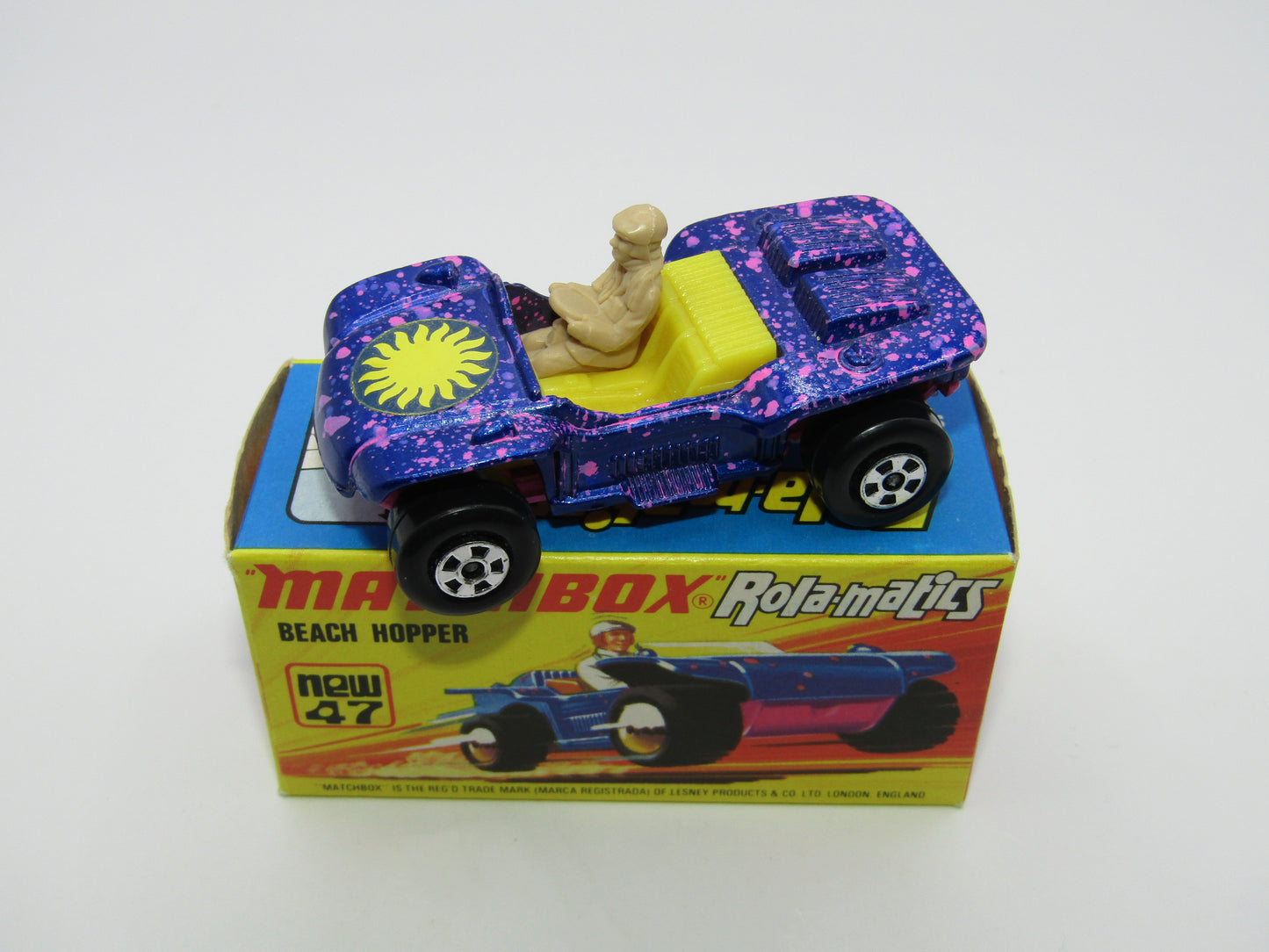 Matchbox Superfast 47B Beach Hopper LIGHT Yellow Interior Hot Pink Base