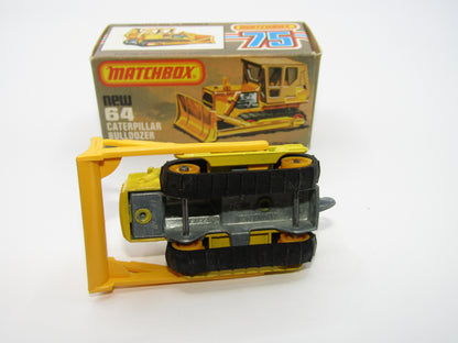 Matchbox Superfast 64D Caterpillar Bulldozer LIGHT Yellow Body Tan Roof