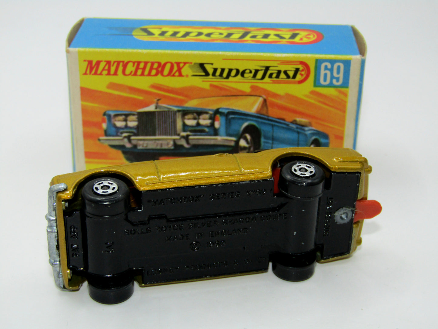 Matchbox Superfast 69A Rolls Royce Silver Shadow Rare box WITHOUT NEW