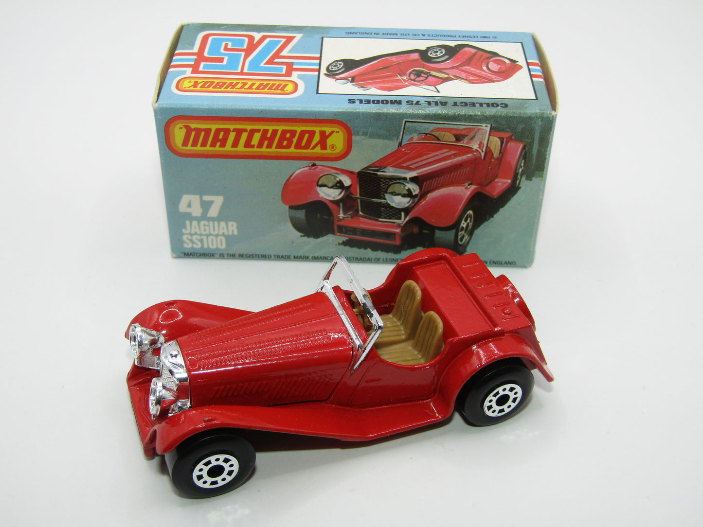 Matchbox Superfast 47D SS100 Jaguar Black Plastic Base