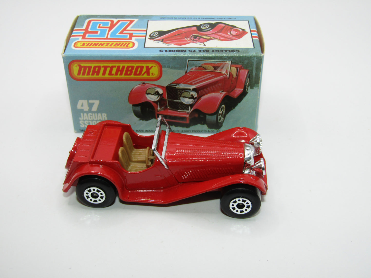 Matchbox Superfast 47D SS100 Jaguar Black Plastic Base