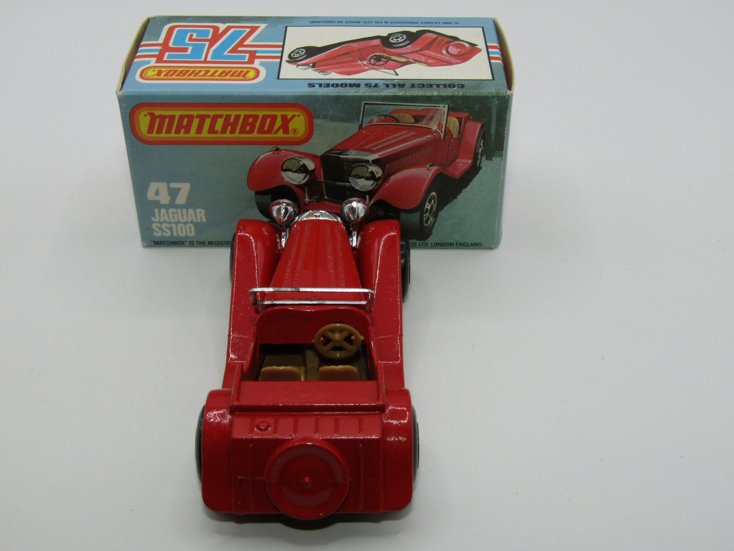 Matchbox Superfast 47D SS100 Jaguar Black Plastic Base