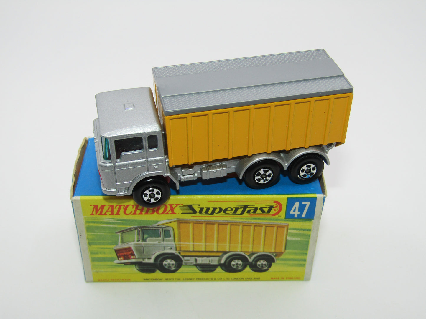 Matchbox Superfast 47A Daf Tipper Container Truck Hollow Wheels
