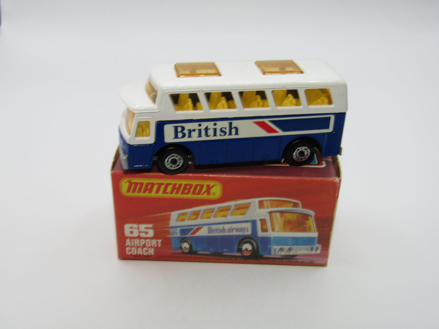 Matchbox Superfast 65B Airport Coach SOLID BLUE British to FRONT