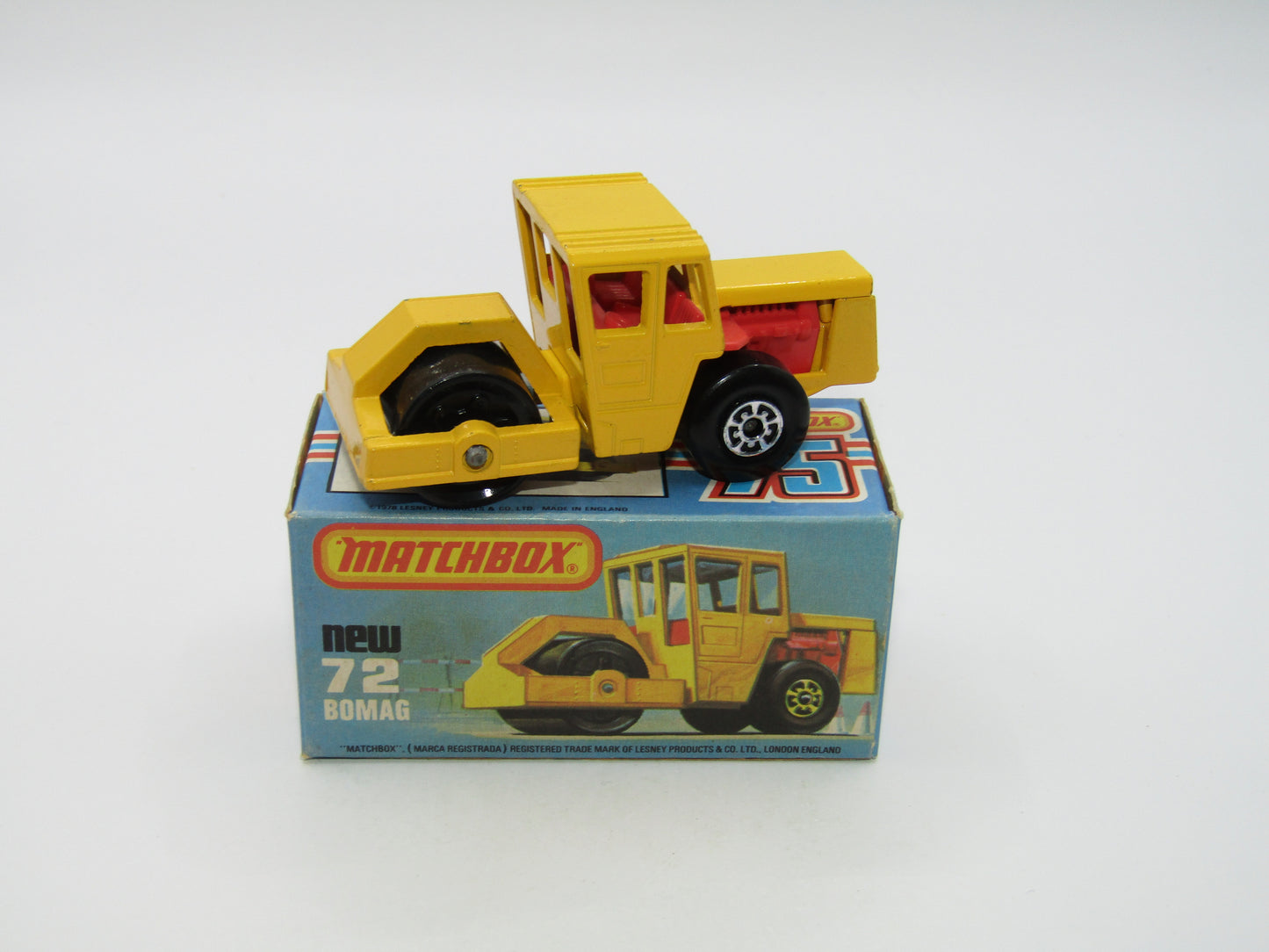 Matchbox Superfast 72C Bomag Road Roller CHROME Hubs