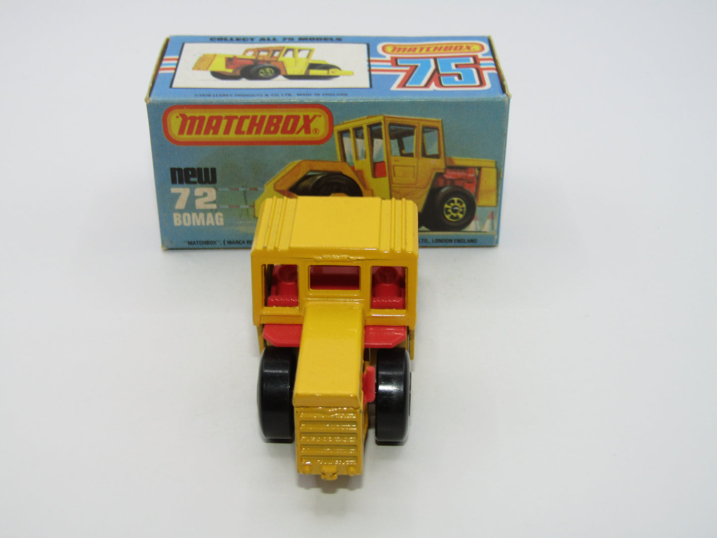 Matchbox Superfast 72C Bomag Road Roller CHROME Hubs