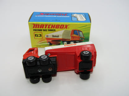 Matchbox Superfast 63B Freeway Gas Tanker - Castrol with Hole to Rear