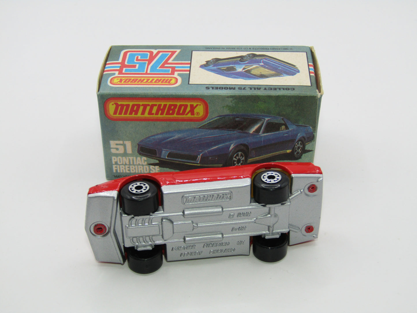 Matchbox Superfast 51D Pontiac Firebird SE YELLOW Interior
