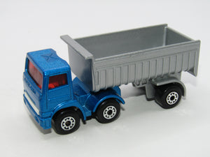 Matchbox Superfast 30D Articulated Truck Metallic Blue Red Windows