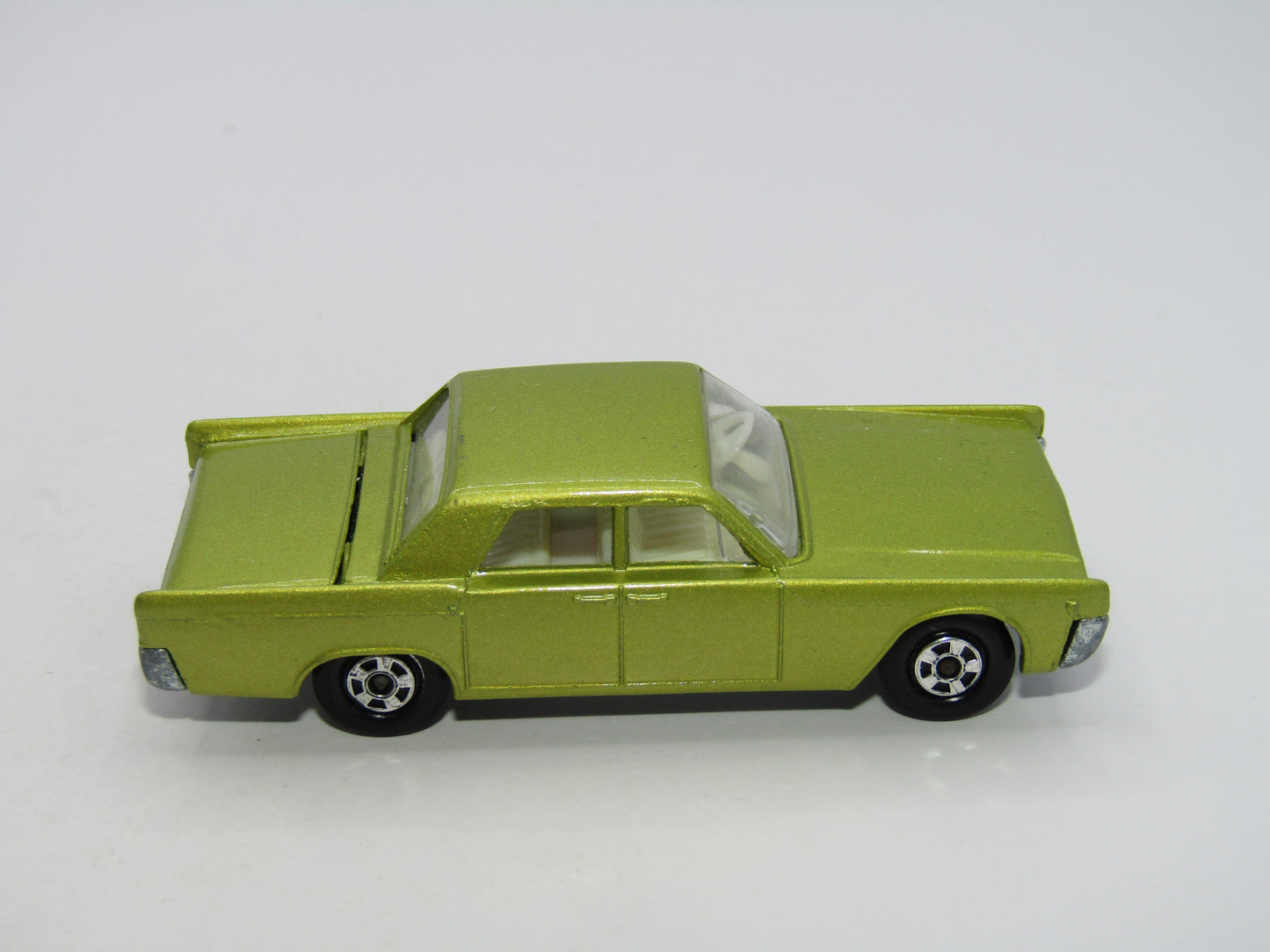 Matchbox Superfast 31A Lincoln Continental Narrow Wheels Excellent