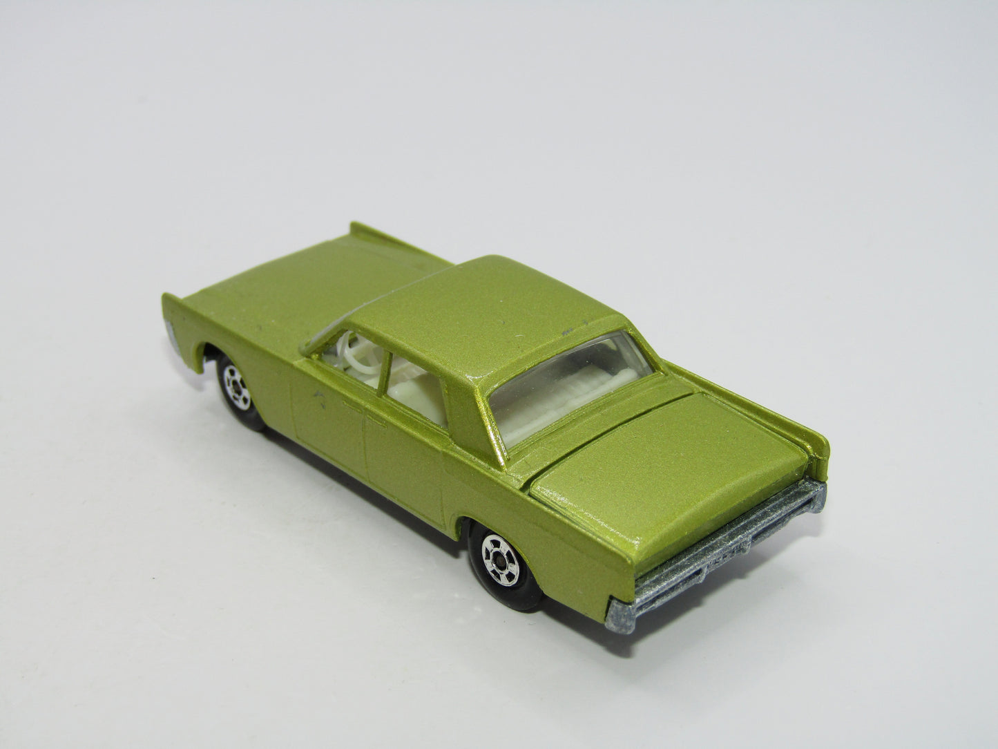 Matchbox Superfast 31A Lincoln Continental Narrow Wheels Excellent