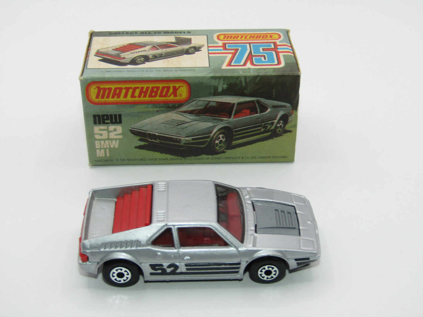 Matchbox Superfast 52C BMW M1 DARK SMOKE Windows DARK RED Interior