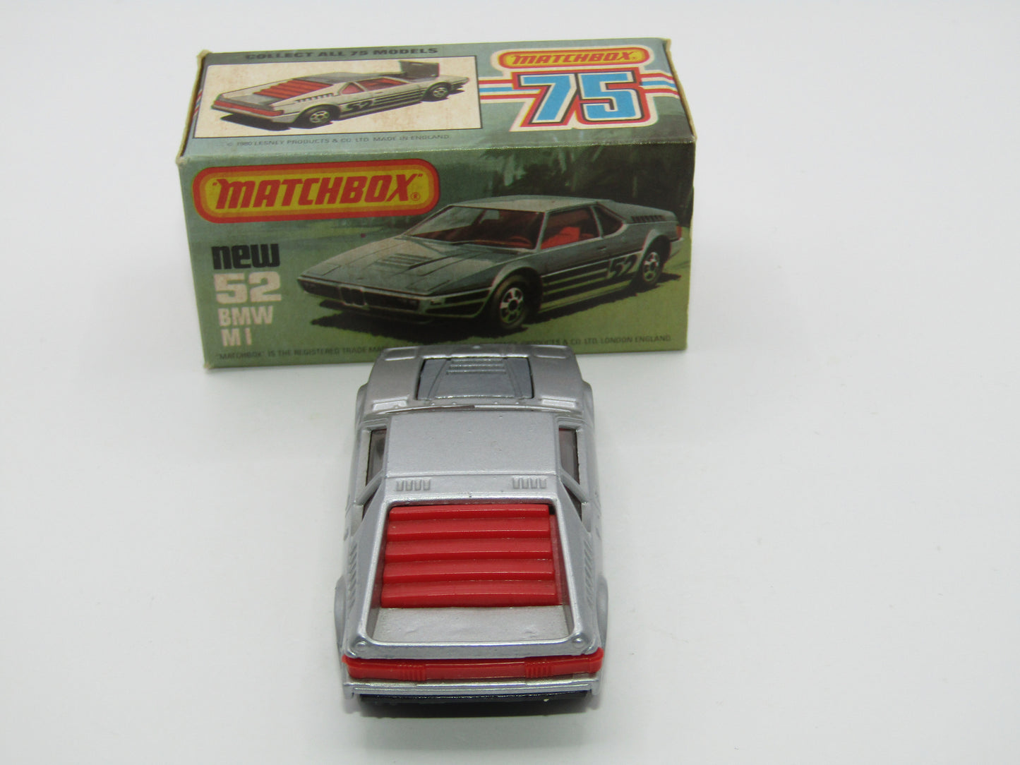 Matchbox Superfast 52C BMW M1 DARK SMOKE Windows DARK RED Interior