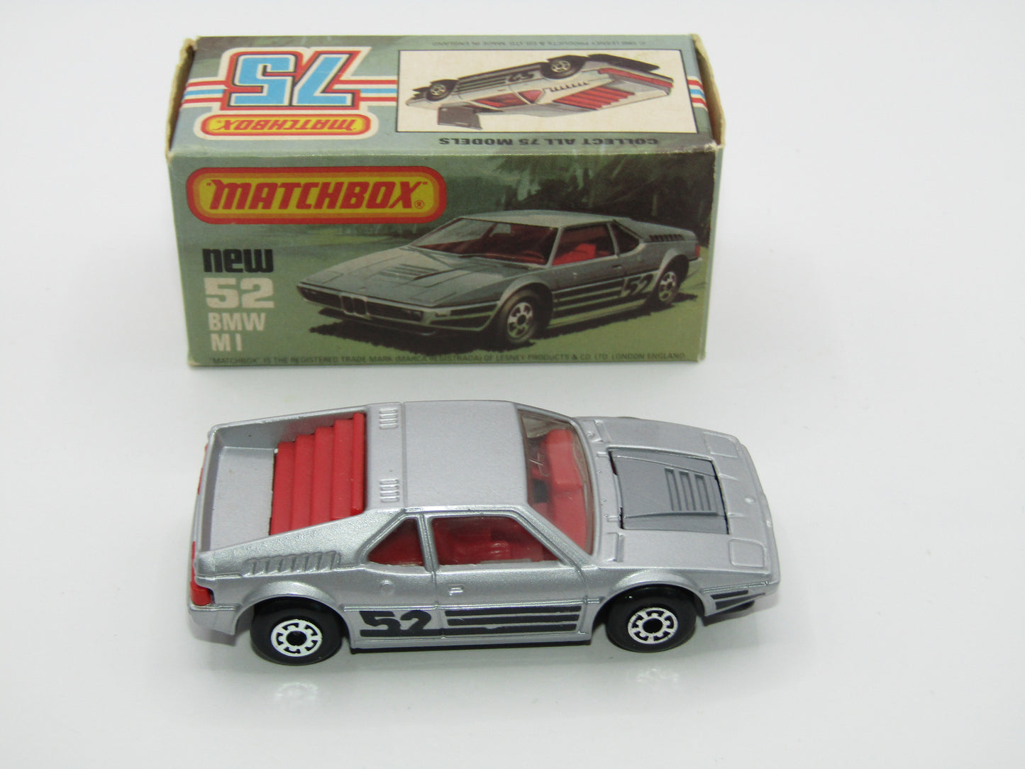 Matchbox Superfast 52C BMW M1 FLAT BLACK Base Red Interior