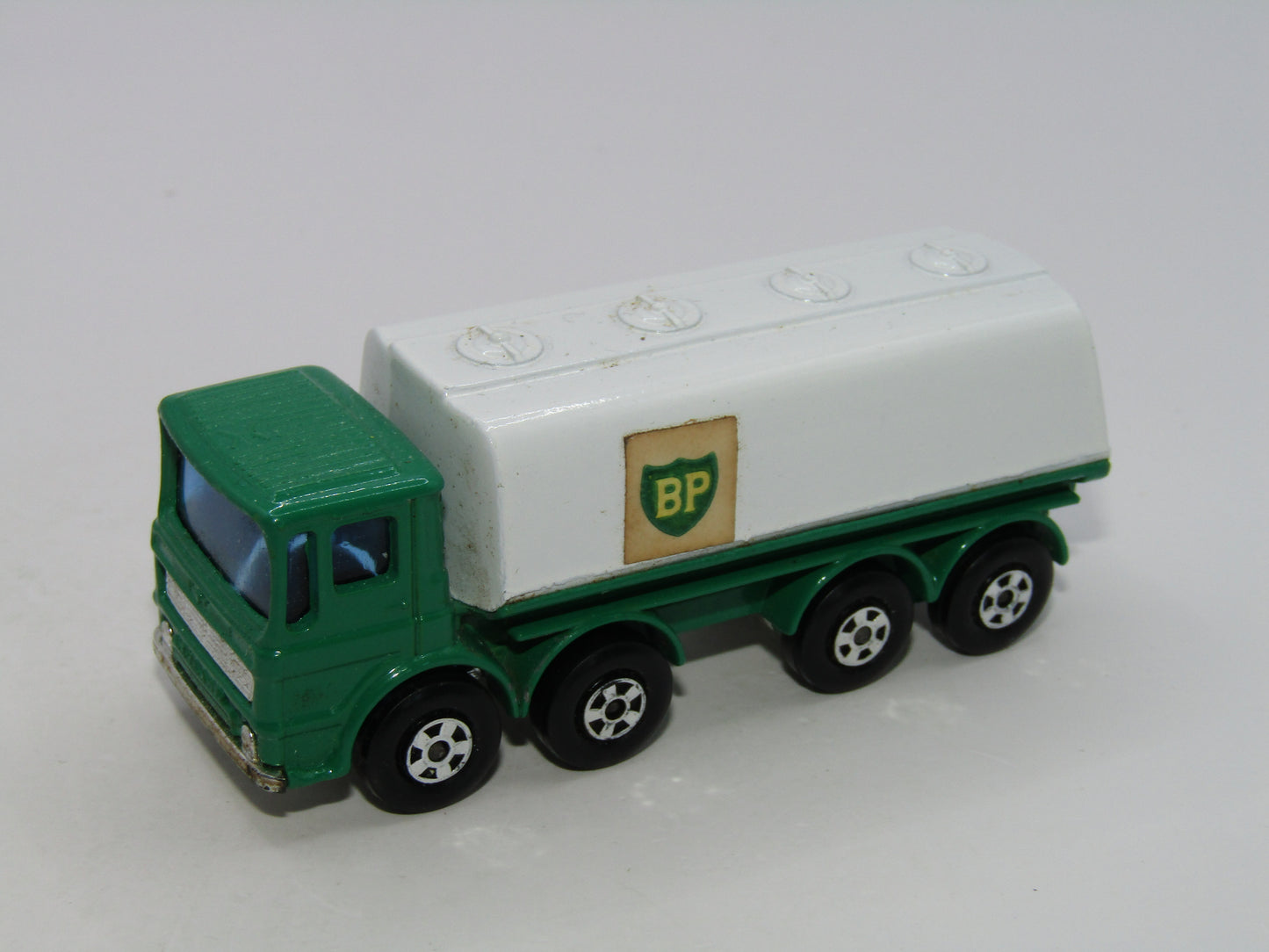 Matchbox Superfast 32A Leyland Petrol Tanker BP Labels 5 Spoke Wheels