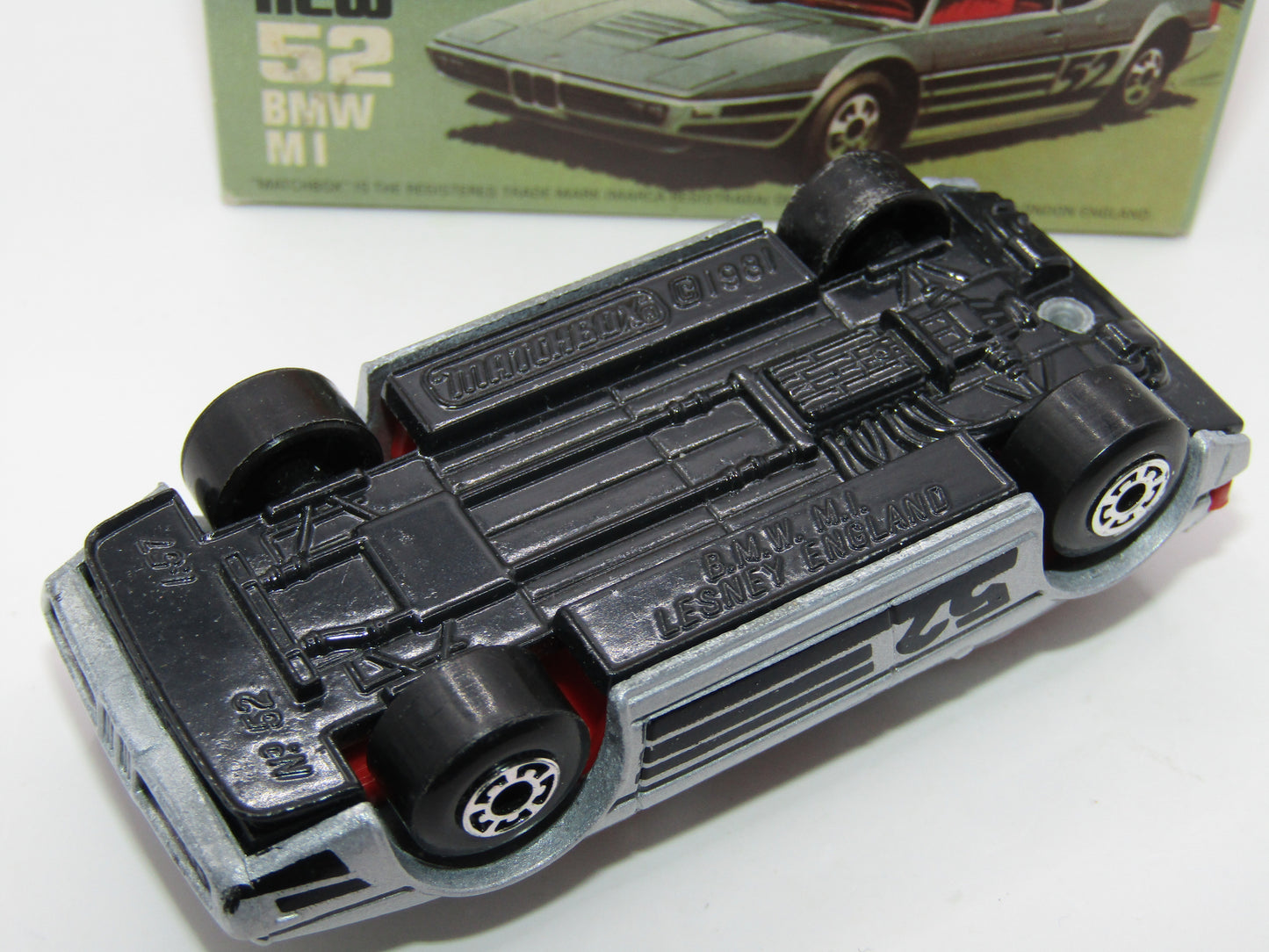 Matchbox Superfast 52C BMW M1 GLOSSY GREY Base Red Interior