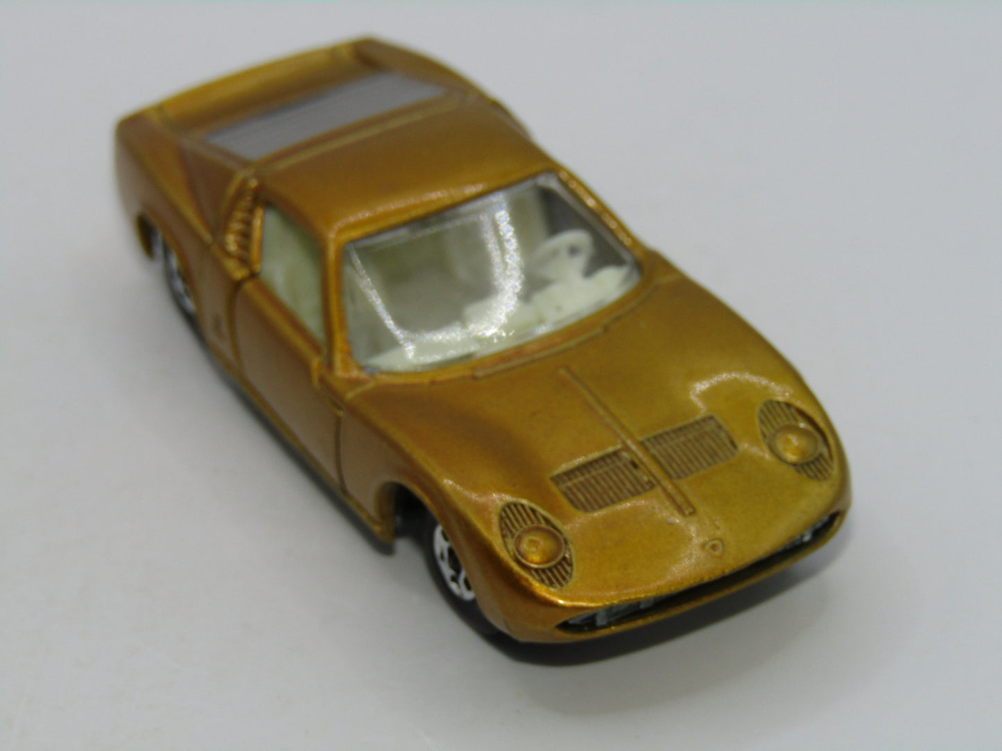 Matchbox Superfast 33A Lamborghini Miura  Dark Gold Narrow Wheels