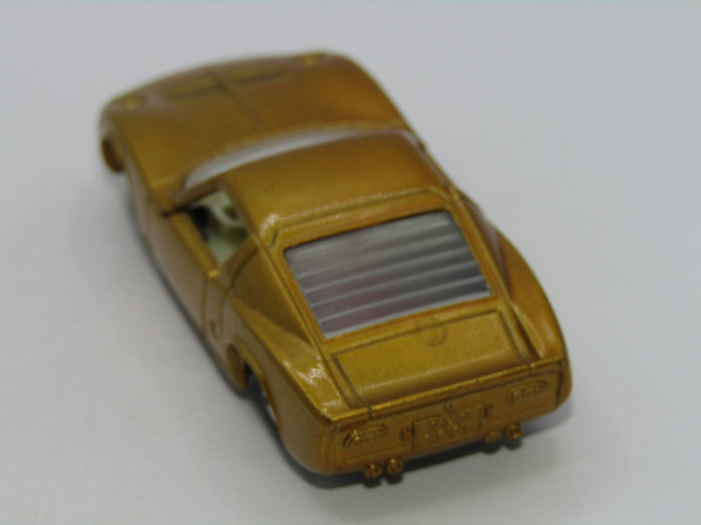 Matchbox Superfast 33A Lamborghini Miura  Dark Gold Narrow Wheels