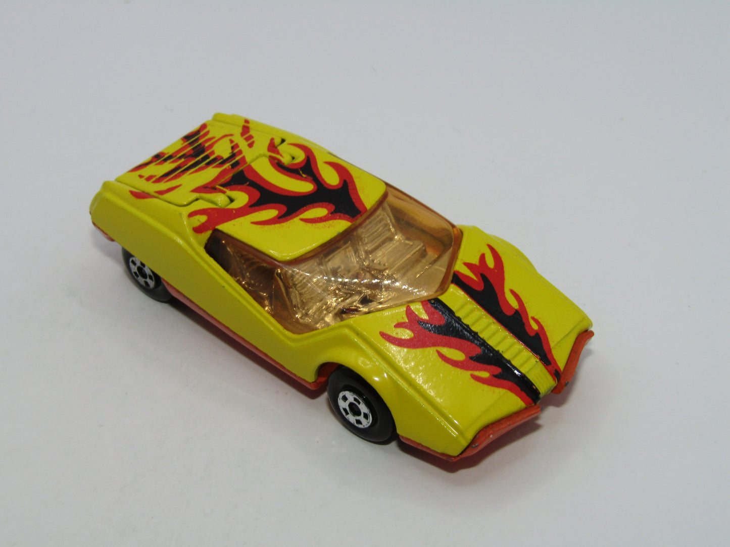 Matchbox Superfast 33B Datsun 126X Streakers Tampo Light Amber Windows