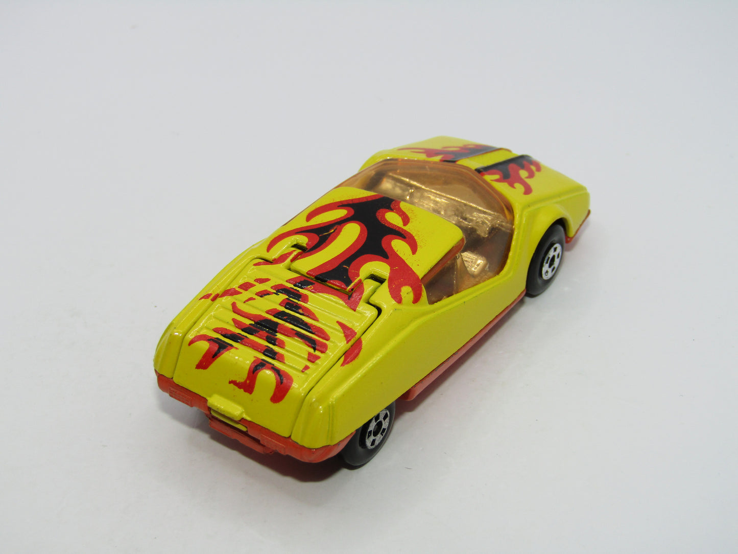 Matchbox Superfast 33B Datsun 126X Streakers Tampo Light Amber Windows
