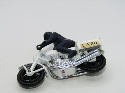 Matchbox Superfast 33C Police Motor Cyclist LAPD Silver Engine Mag Wheels