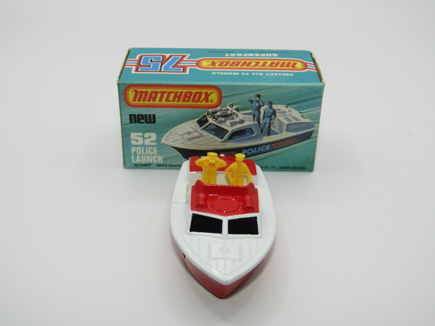 Matchbox Superfast 52C Police Launch Code Red Yellow Men
