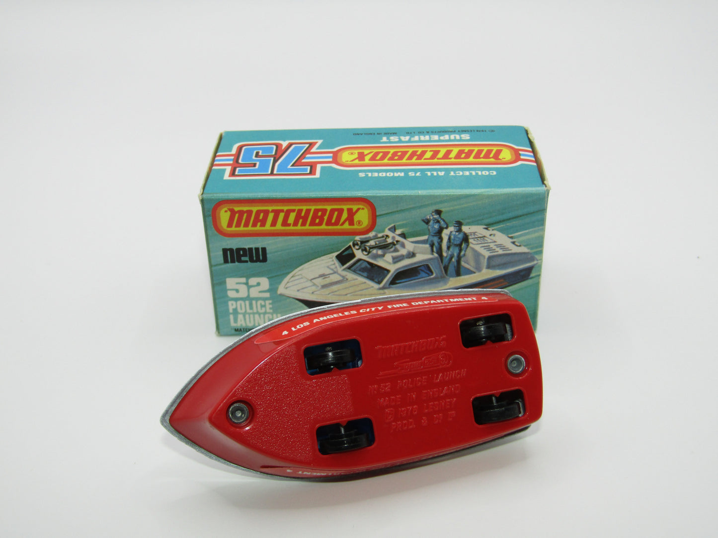 Matchbox Superfast 52C Police Launch Code Red Yellow Men