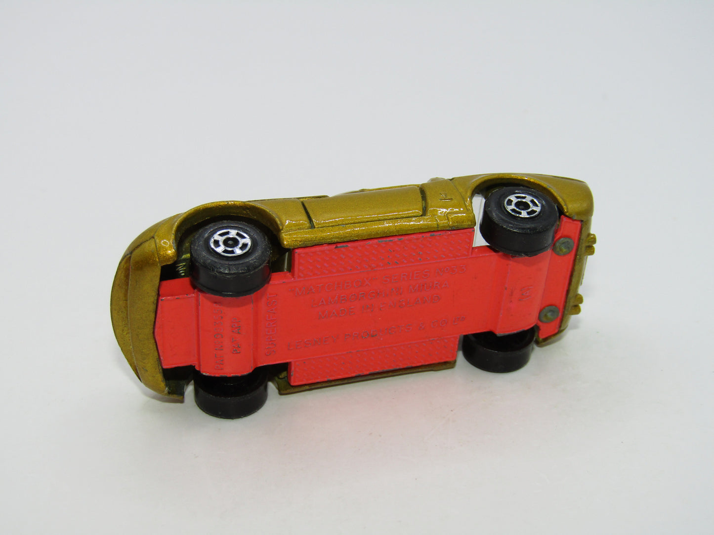 Matchbox Superfast 33A Lamborghini Miura Light Gold Salmon Pink Base
