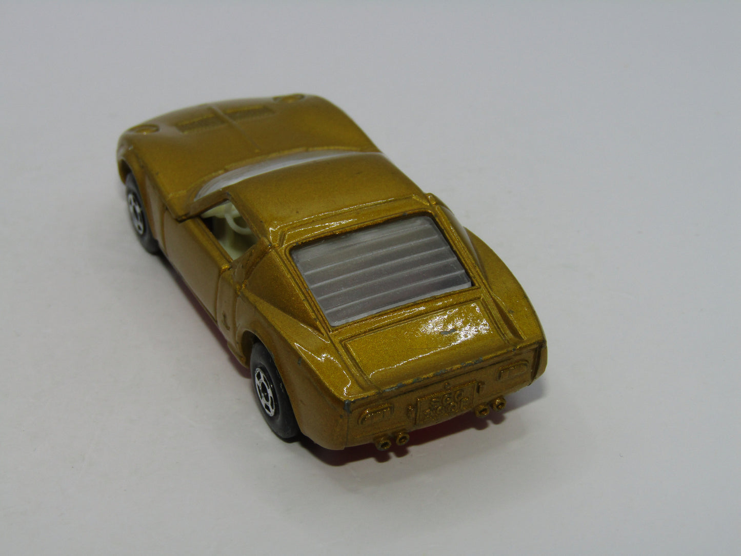 Matchbox Superfast 33A Lamborghini Miura Light Gold Salmon Pink Base