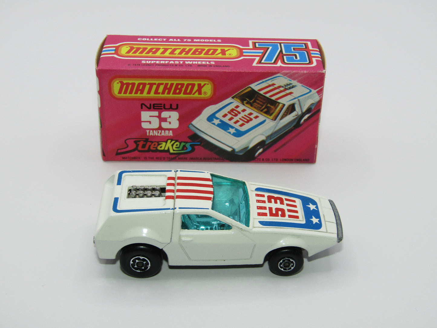 Matchbox Superfast 53B Tanzara Streakers BLUE Windows