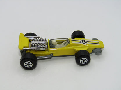 Matchbox Superfast 34A Formula 1 Racing Car "16" SMOKE Windows Wide Wheels