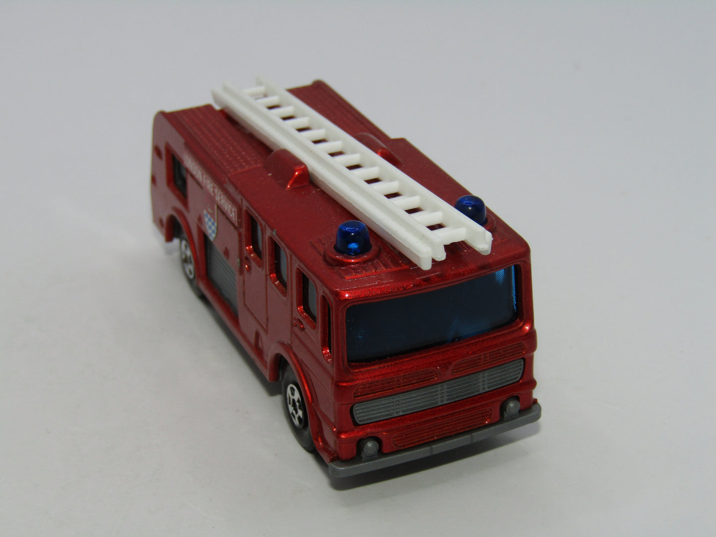 Matchbox Superfast 35A Merryweather Fire Engine Metallic Red Narrow Wheels