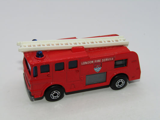 Matchbox Superfast 35A Merryweather Fire Engine 5 ARCH Wide Wheels