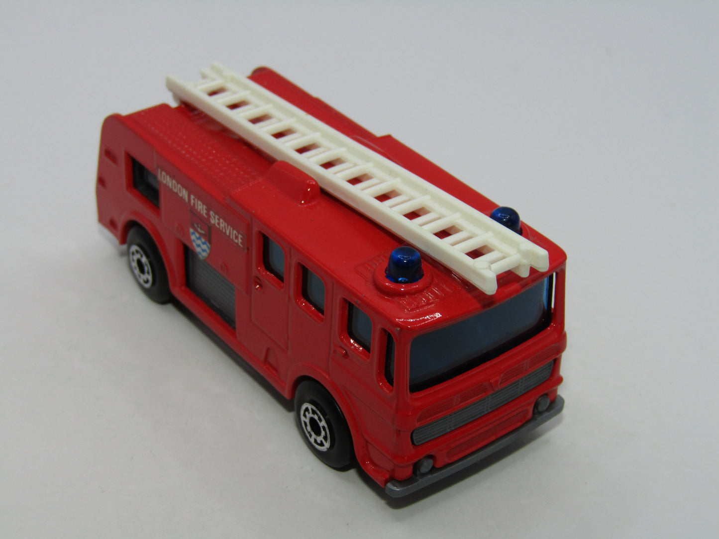 Matchbox Superfast 35A Merryweather Fire Engine 5 ARCH Wide Wheels