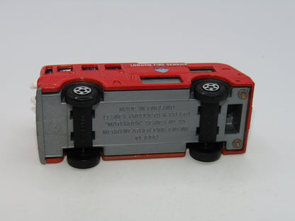 Matchbox Superfast 35A Merryweather Fire Engine Red 5 Spoke Narrow Wheels