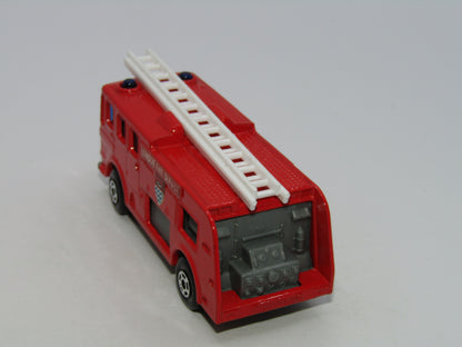 Matchbox Superfast 35A Merryweather Fire Engine Red 5 Spoke WIDE Wheels