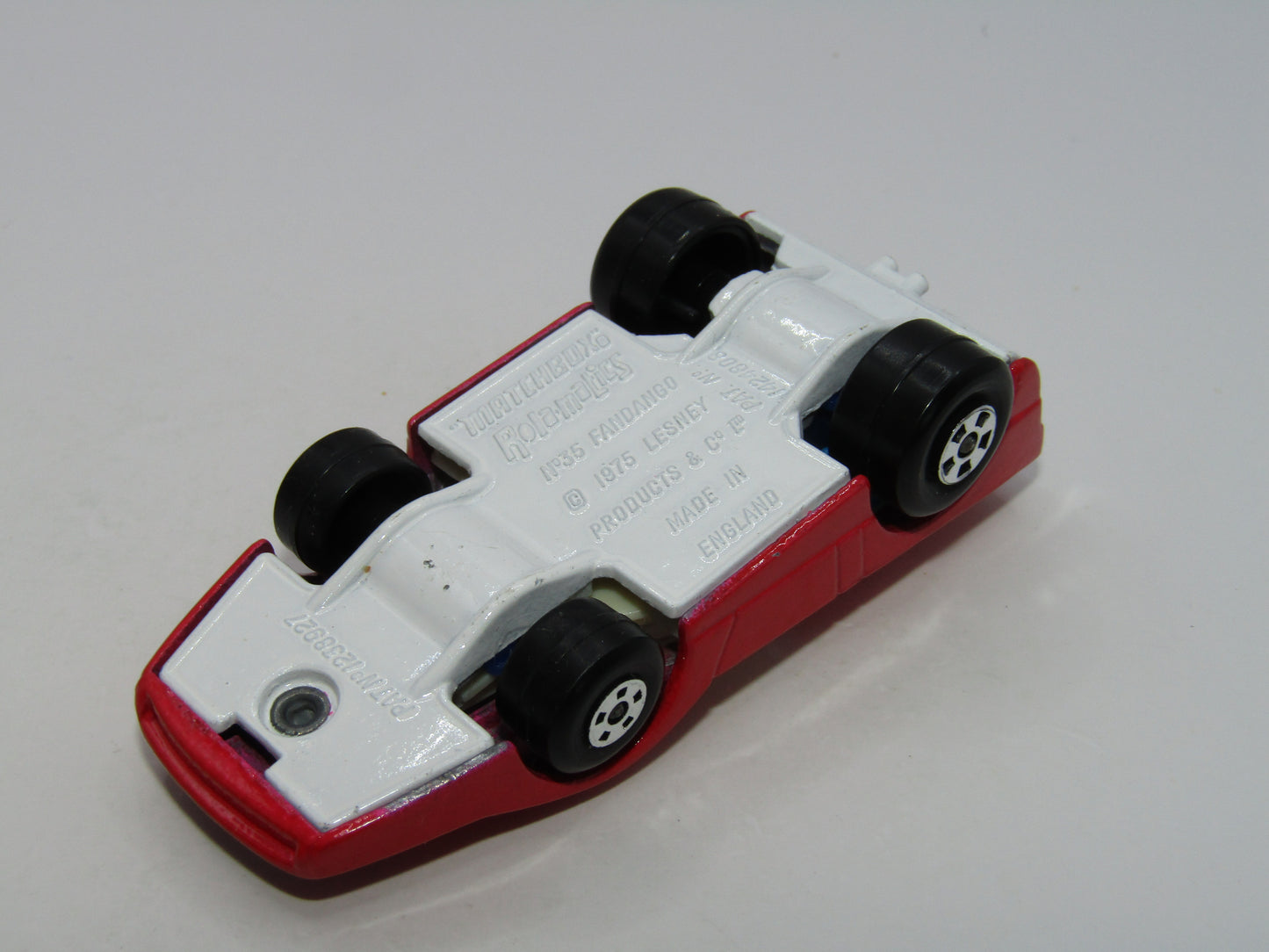 Matchbox Superfast 35B Fandango Red, Cream Interior Blue Fan White Base
