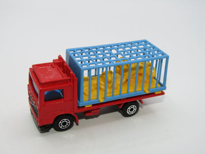 Matchbox Superfast 35D Volvo Zoo Truck Red, Blue Cage Yellow Lions