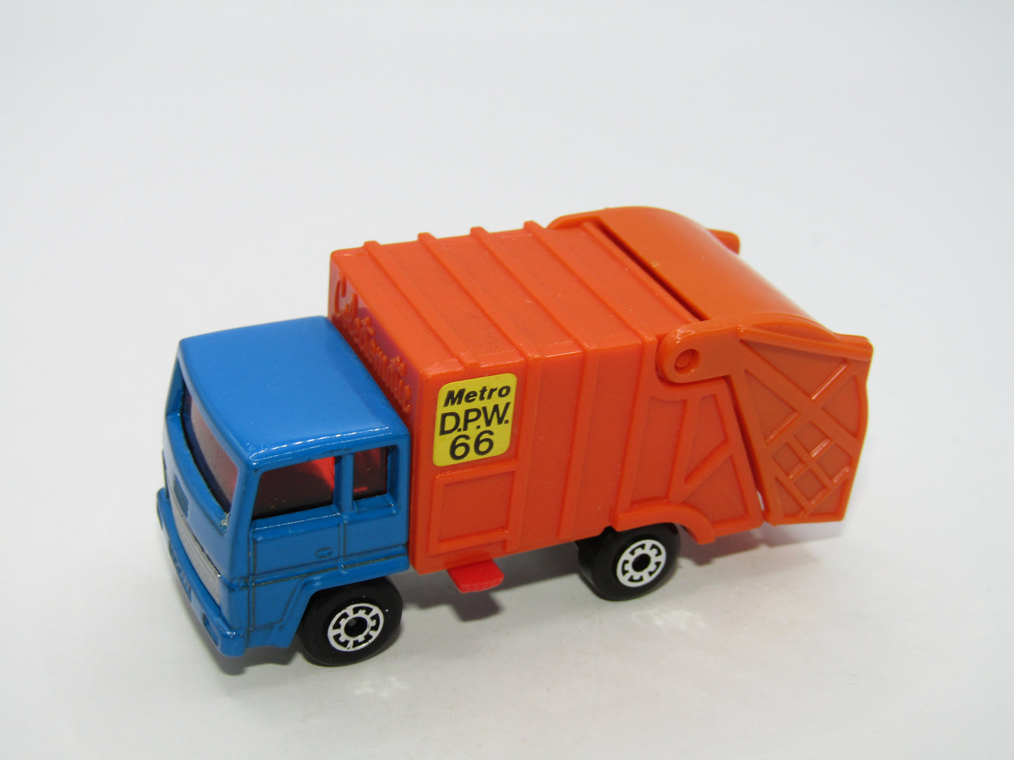 Matchbox Superfast 36D Refuse Truck Blue Cab DARK ORANGE Rear